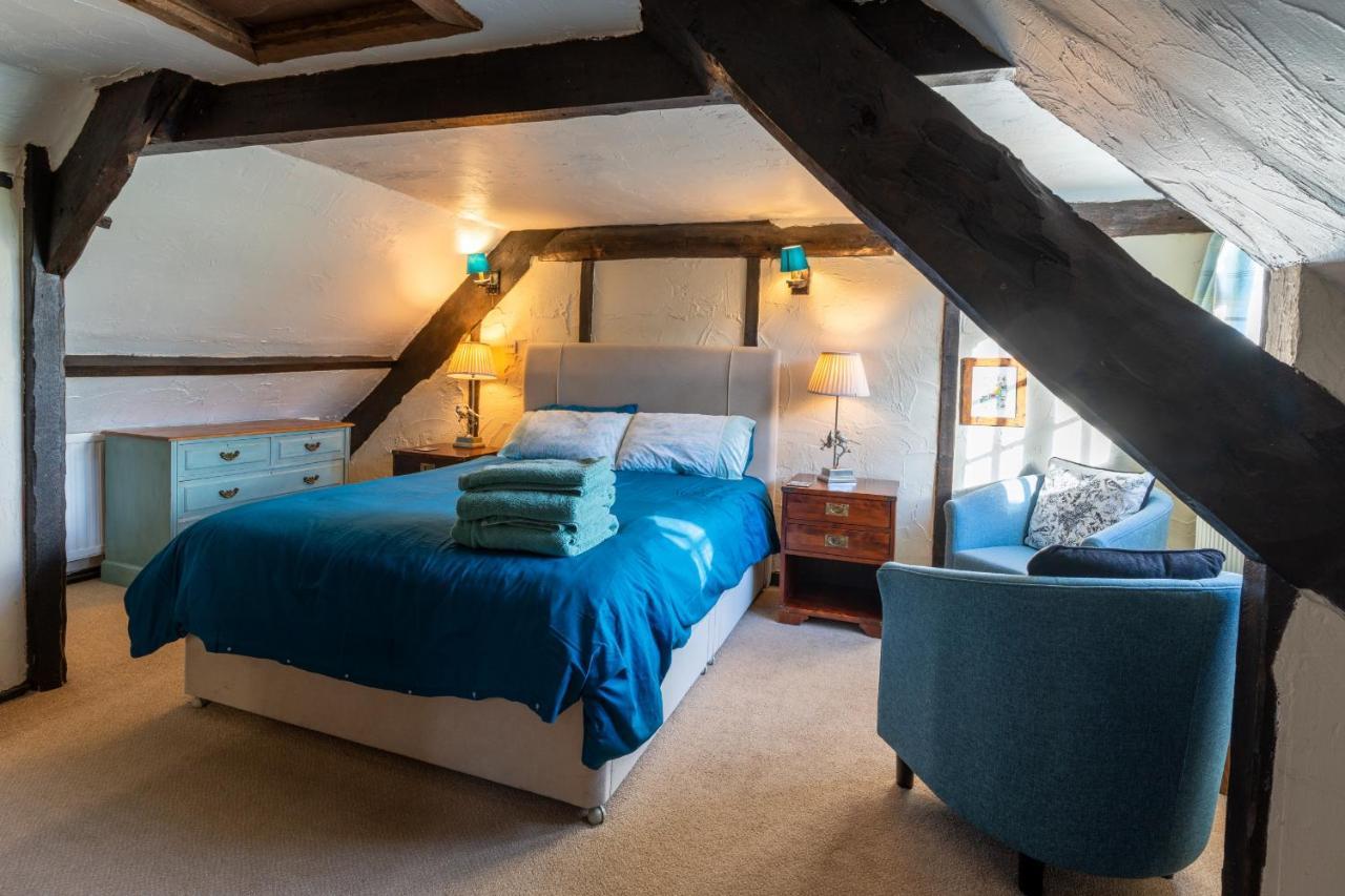 Finest Retreats - The Old Church House Inn Broadhempston Exterior photo